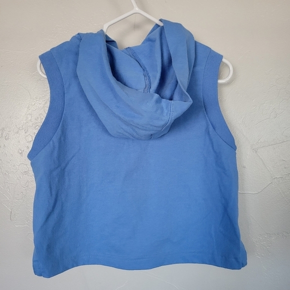 Simply Basic Baby Boy 18 Month Blue Sleeveless Vest Full Zip Hooded Basketball - Picture 2 of 3